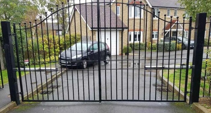 Enhance Your Home with Automatic Sliding Driveway Gates - Hik Security